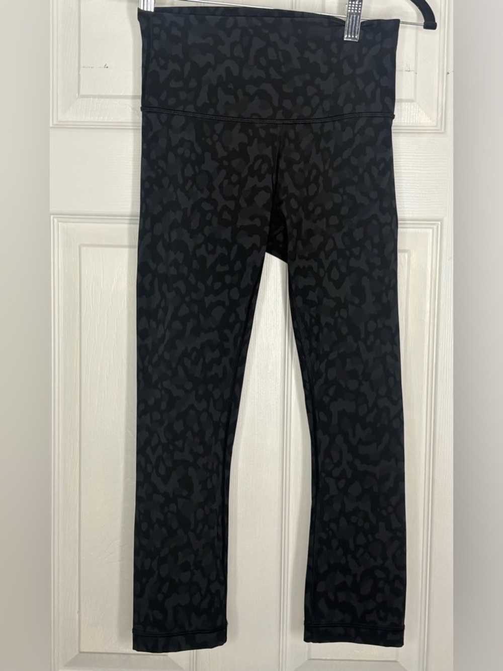 ▪️LULULEMON  Align crop formation camo leggings ▪️ - Picture 5 of 6